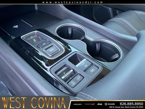 Used 2023 Honda Pilot Touring image 30