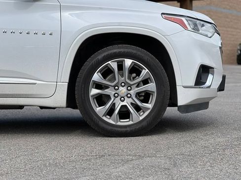 Used 2019 Chevrolet Traverse Premier AWD/4WD image 10