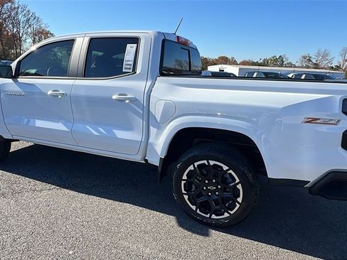 New 2026 Chevrolet Colorado Z71 image 7