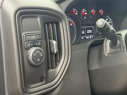 Used 2024 Chevrolet Silverado 1500 Custom image 19
