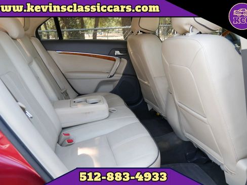 Used 2012 Lincoln MKZ image 18