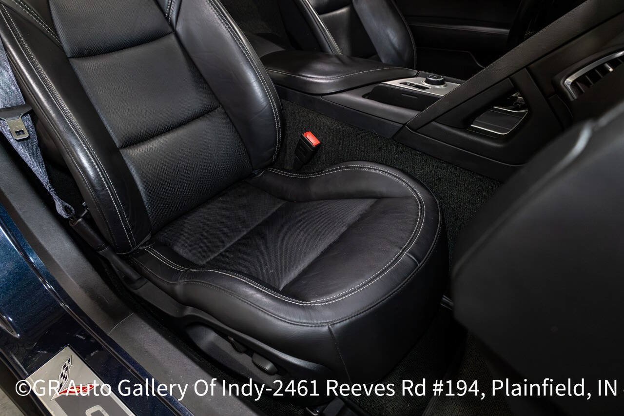Used 2014 Chevrolet Corvette Stingray Coupe RWD image 40