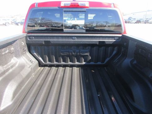 New 2026 GMC Canyon Denali image 7