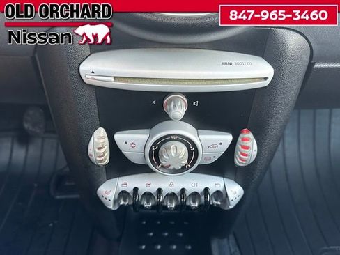 Used 2009 MINI Cooper Convertible image 17