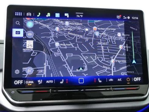Certified 2025 Volkswagen ID.4 Pro RWD image 15