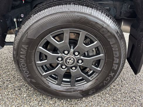 Certified 2025 Toyota 4Runner SR5 image 49