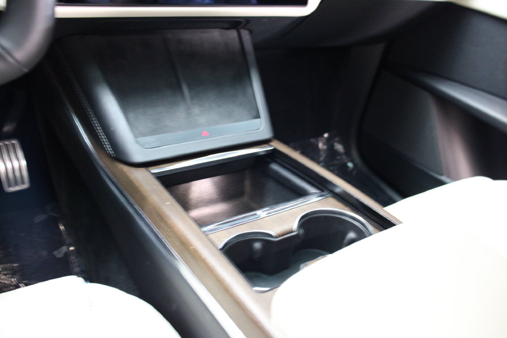 Used 2023 Tesla Model X AWD/4WD image 19
