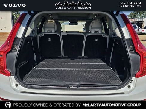 Used 2023 Volvo XC90 B5 Core w/ Protection Package Premier image 31
