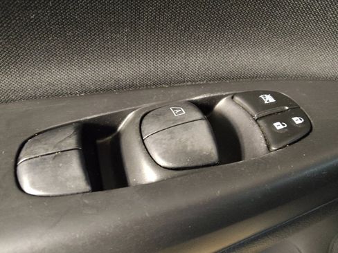 Used 2018 Nissan Sentra SV FWD image 27