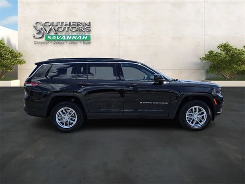 New 2025 Jeep Grand Cherokee L Laredo w/ Luxury Tech Group I RWD image 6