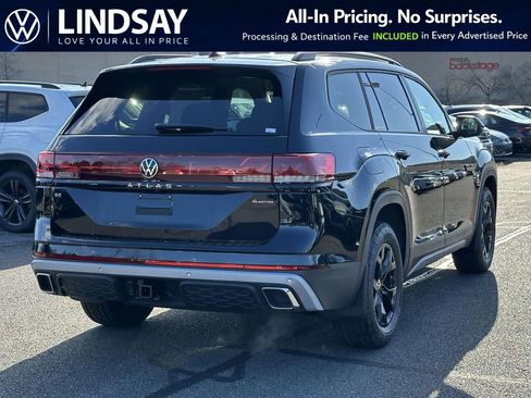 New 2026 Volkswagen Atlas Peak Edition AWD/4WD image 7