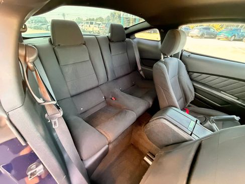 Used 2012 Ford Mustang Coupe RWD image 20