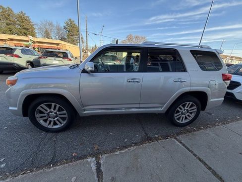 Used 2011 Toyota 4Runner Limited image 4