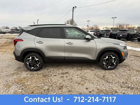 New 2026 Kia Seltos S image 3