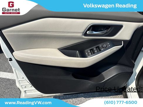Used 2021 Nissan Rogue SV w/ Premium Package AWD/4WD image 12