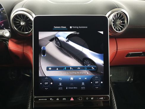 Used 2023 Mercedes-Benz SL 63 AMG 4MATIC w/ Driver Assistance Package image 25