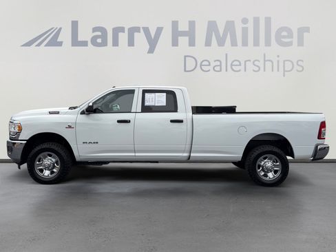 Used 2022 RAM 3500 Tradesman w/ Chrome Appearance Group AWD/4WD image 2