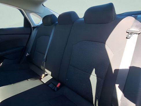 Used 2019 Kia Forte LXS image 14