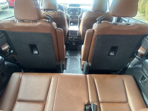 Used 2019 Subaru Ascent Touring w/ Popular Package #2A image 14