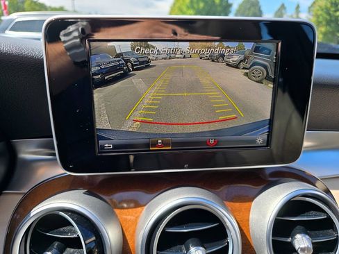 Used 2015 Mercedes-Benz C 300 4MATIC Sedan image 18