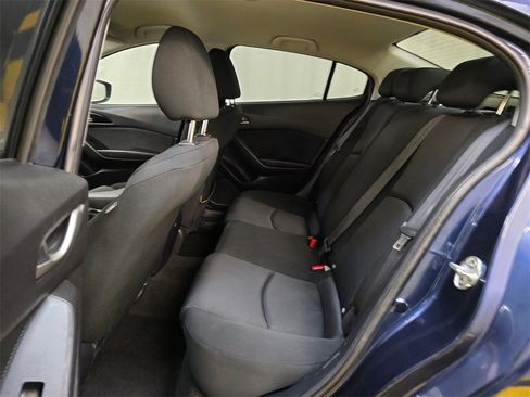 Used 2015 MAZDA MAZDA3 i Sport image 16