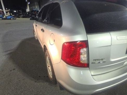 Used 2012 Ford Edge SE image 11