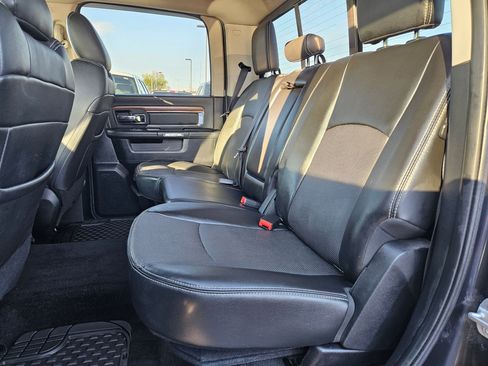 Used 2014 RAM 1500 Laramie w/ Convenience Group AWD/4WD image 42