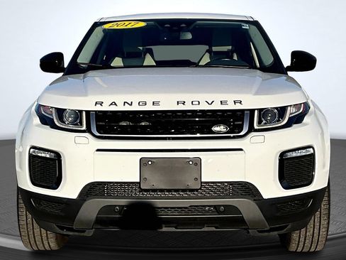Used 2017 Land Rover Range Rover Evoque SE AWD/4WD image 2