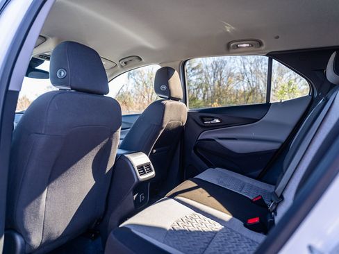 Used 2024 Chevrolet Equinox LT image 16