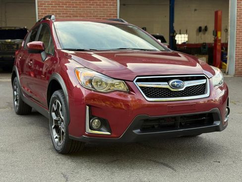 Used 2016 Subaru Crosstrek 2.0i Premium image 5