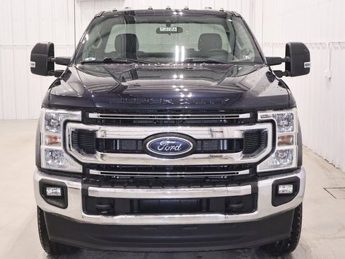 Used 2021 Ford F350 XLT w/ XLT Value Package image 3
