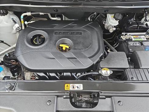 Used 2013 Kia Soul + FWD image 22