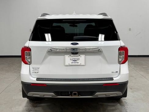 Certified 2020 Ford Explorer XLT w/ Equipment Group 202A AWD/4WD image 10