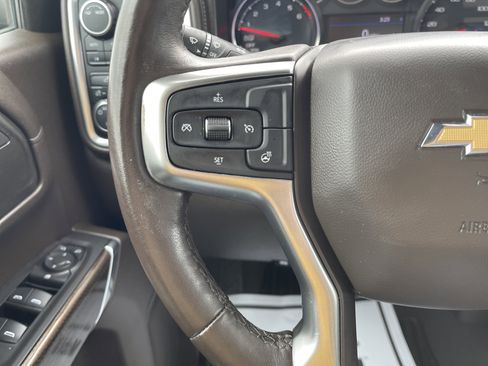 Used 2021 Chevrolet Silverado 1500 LT w/ Z71 Off-Road Package image 18