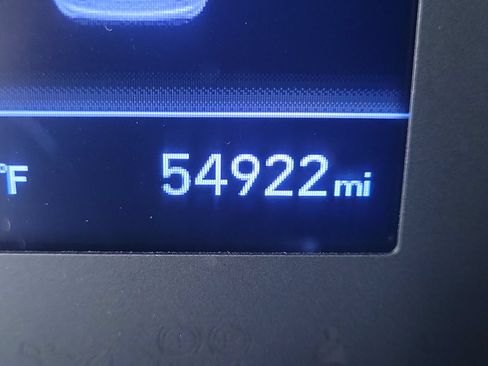 Used 2020 Hyundai Tucson SEL w/ Cargo Package FWD image 17