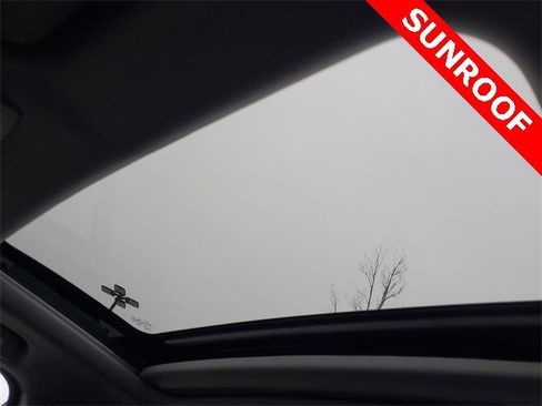 Certified 2021 Honda CR-V Touring image 8