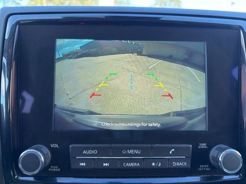 Used 2023 Nissan Frontier SV w/ SV Convenience Package image 29