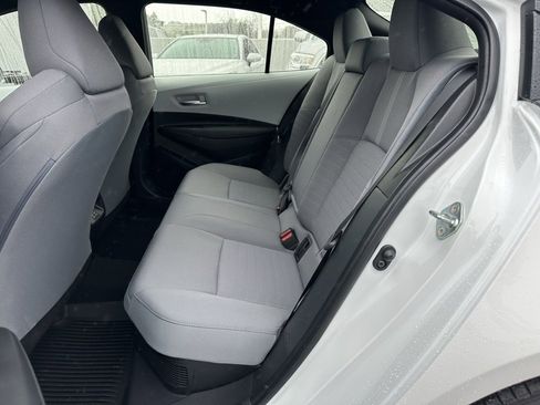 Certified 2025 Toyota Corolla SE image 8