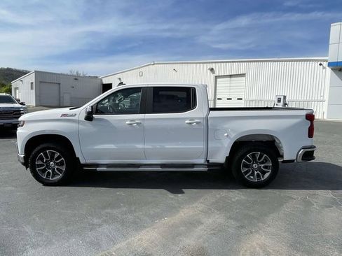 Certified 2019 Chevrolet Silverado 1500 LT w/ All-Star Edition image 2