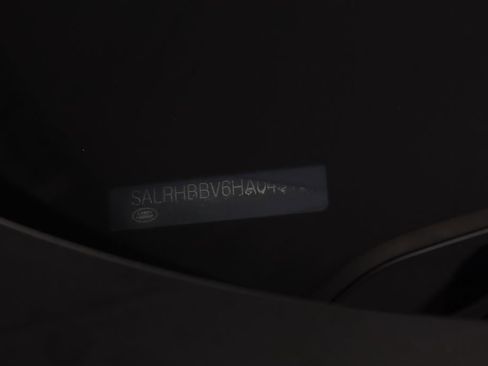 Used 2017 Land Rover Discovery HSE Luxury image 26