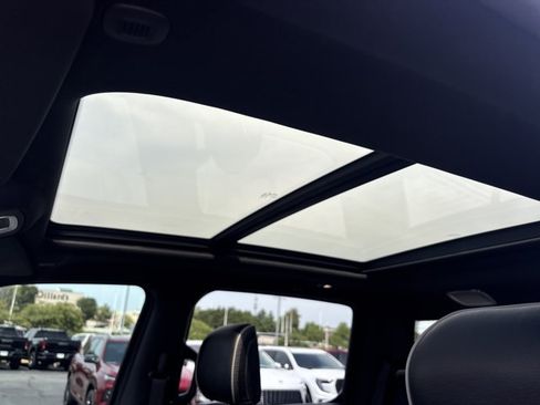 Used 2021 RAM 1500 Limited AWD/4WD image 21