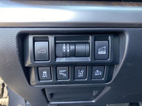 Used 2019 Subaru Outback 3.6R Limited w/ Protection Package #1 AWD/4WD image 19