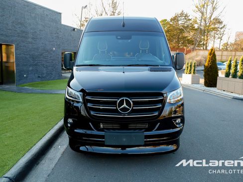 New 2024 Mercedes-Benz Sprinter 3500 image 3