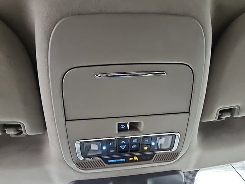 Used 2025 Ford F150 Platinum w/ Equipment Group 703A Plus image 25