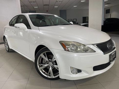 Used 2009 Lexus IS 250 image 1