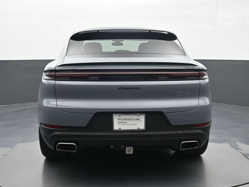 Certified 2024 Porsche Cayenne Coupe AWD/4WD image 21