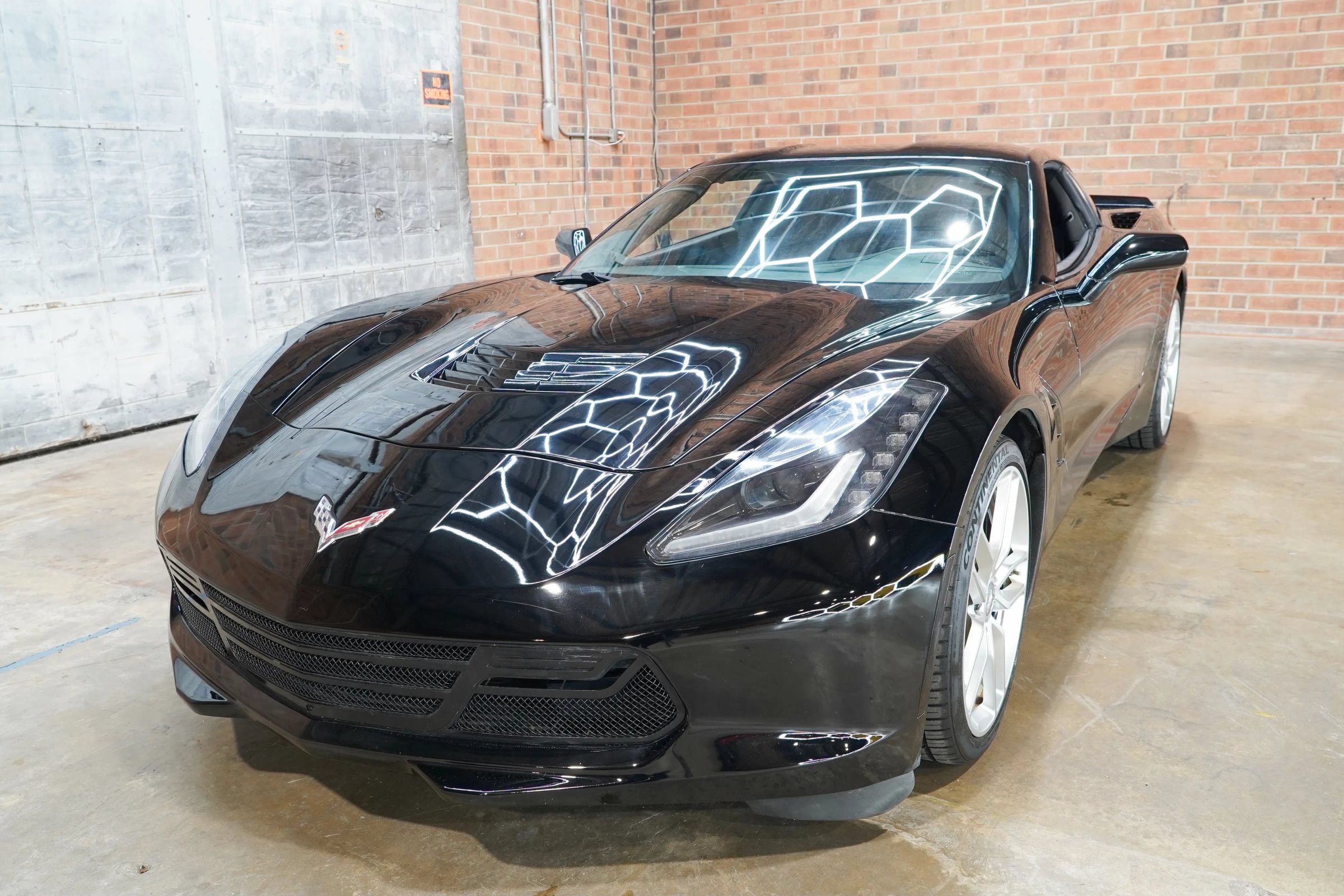 Used 2014 Chevrolet Corvette Stingray Coupe RWD image 5