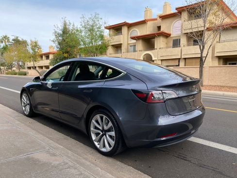 Used 2018 Tesla Model 3 Long Range image 6