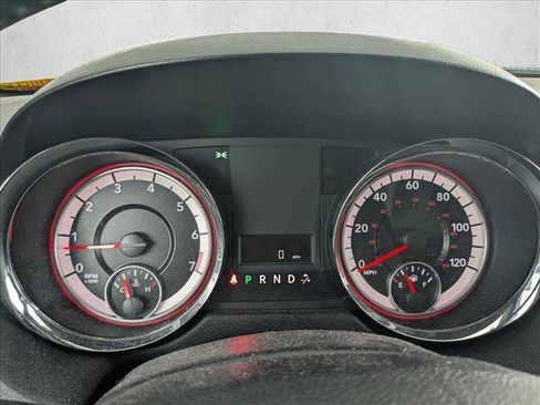 Used 2015 Dodge Grand Caravan SXT image 15