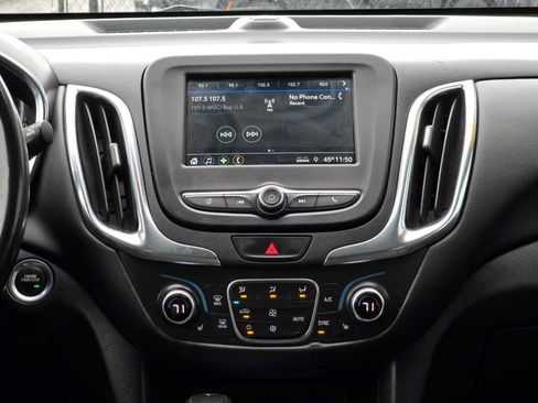 Used 2019 Chevrolet Equinox LT image 24